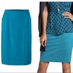 NWOT Size 4 Sigourney pencil skirt stretch pockets